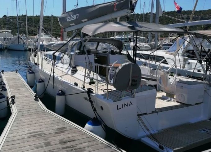 Elan E5 Lina