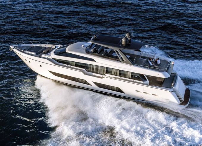 Ferretti 850 E3