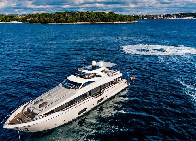 Ferretti 960 Iva