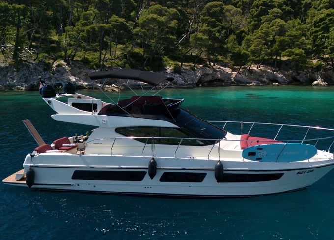 Ferretti 43 Kate