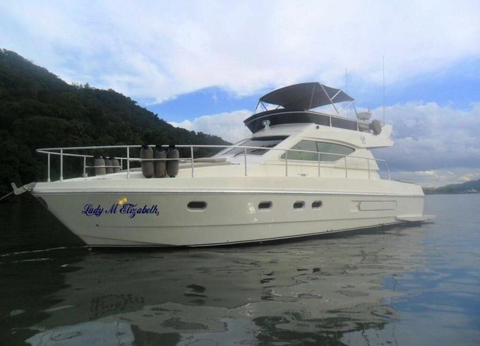 Ferretti 43 Lady M Elizabeth