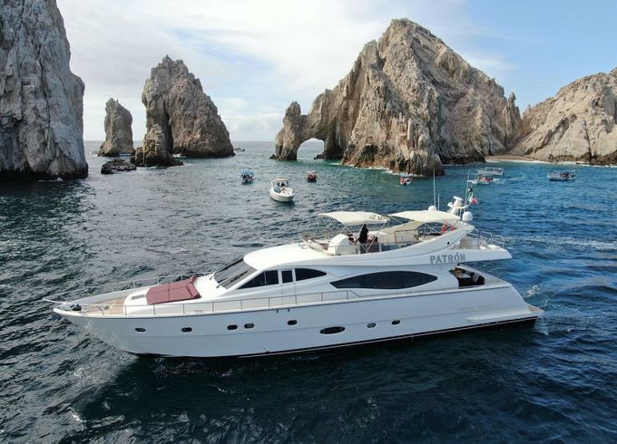 Ferretti 760 Patron