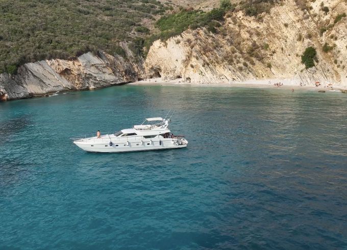 Ferretti 60 Ghost