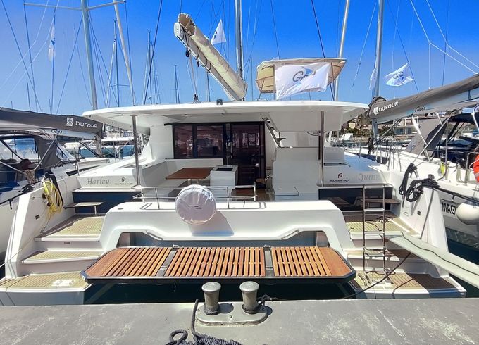 Fountaine Pajot Astrea 42 Harley Quinn