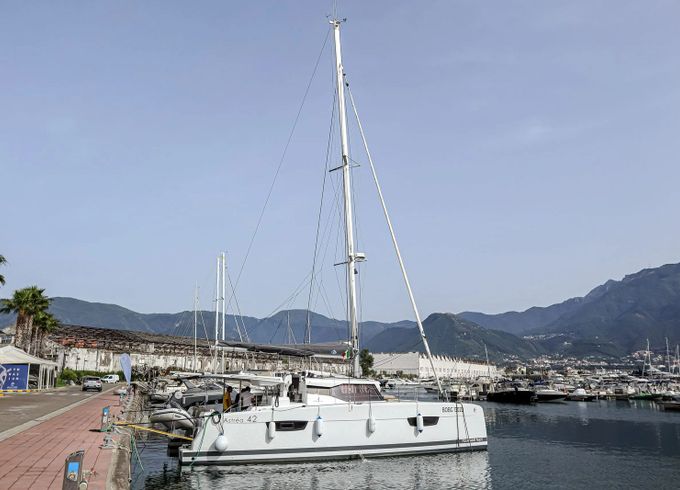 Fountaine Pajot Astrea 42 Lalena