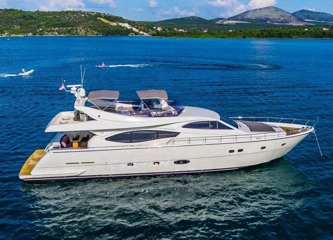 Ferretti 760 Quo Vadis 1