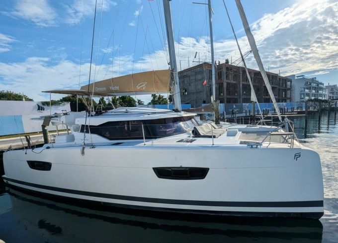 Fountaine Pajot Astrea 42 Laura Mae