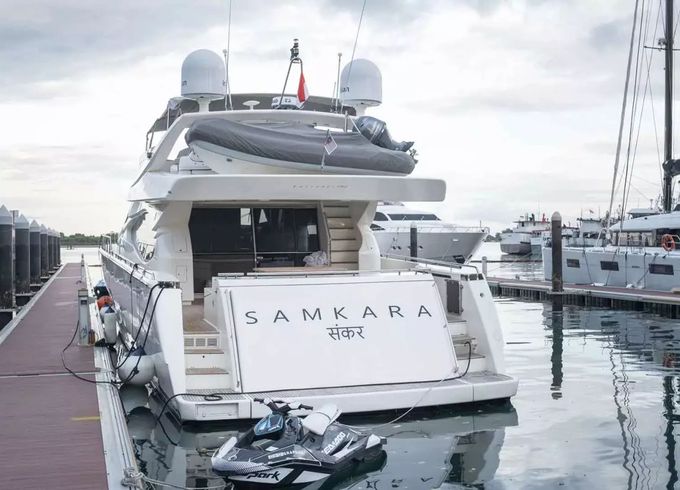 Ferretti 780 Samkara