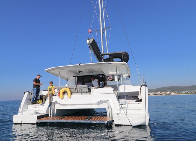 Fountaine Pajot Astrea 42 Mouse