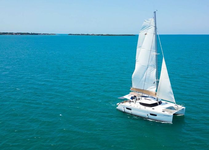 Fountaine Pajot Helia 44 Gingembre