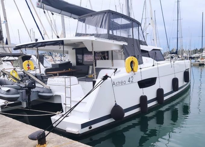 Fountaine Pajot Astrea 42 Ooga Chaka