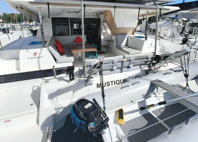 Fountaine Pajot Isla 40 Mustique