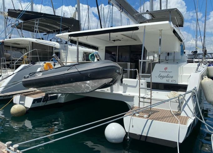 Fountaine Pajot Isla 40 Angelica