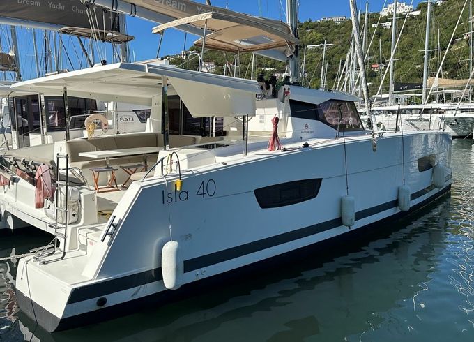 Fountaine Pajot Isla 40 Shrimpy
