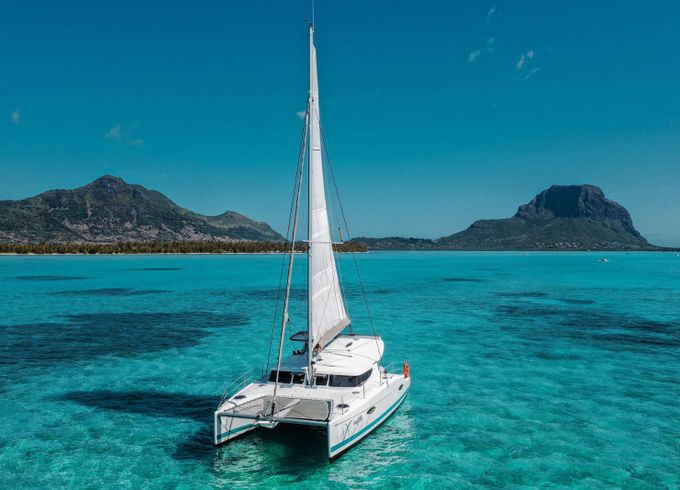 Fountaine Pajot Mahe 36 Cest la Vie