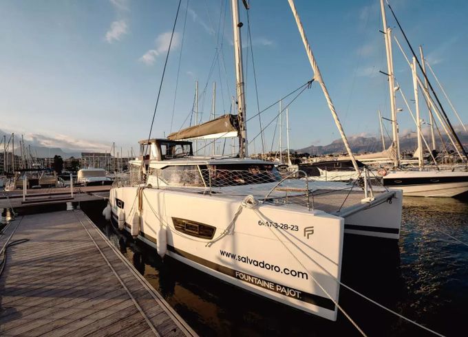 Fountaine Pajot Lucia 40 Salvadoro