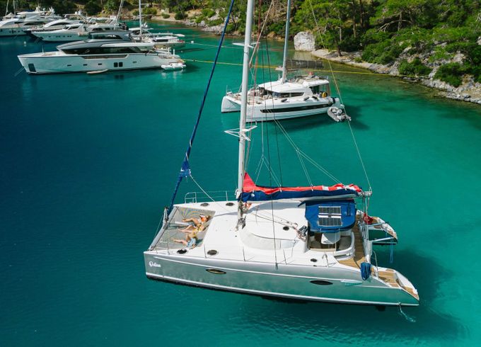 Fountaine Pajot Lavezzi 40 Odinn