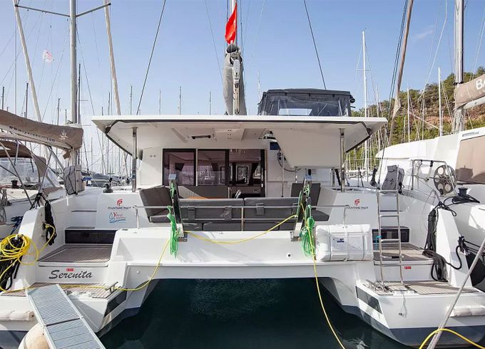 Fountaine Pajot Isla 40 Serenita