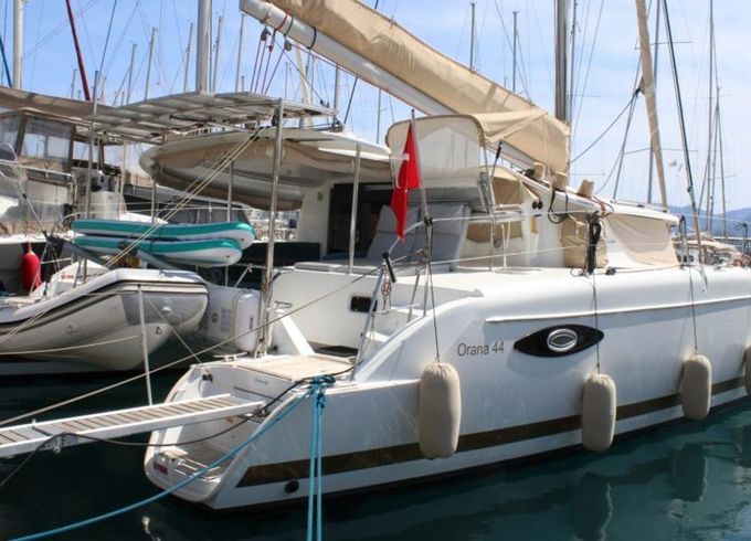 Fountaine Pajot Orana 44 Ayda 1