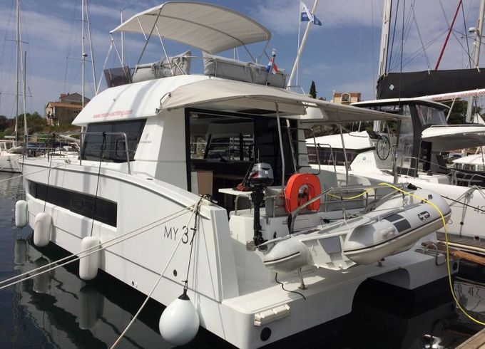 Fountaine Pajot MY 37 MareTortuga