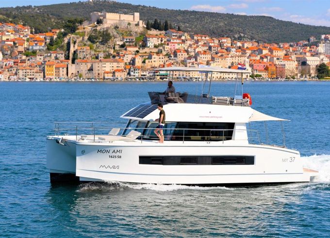 Fountaine Pajot MY 37 Mon Ami