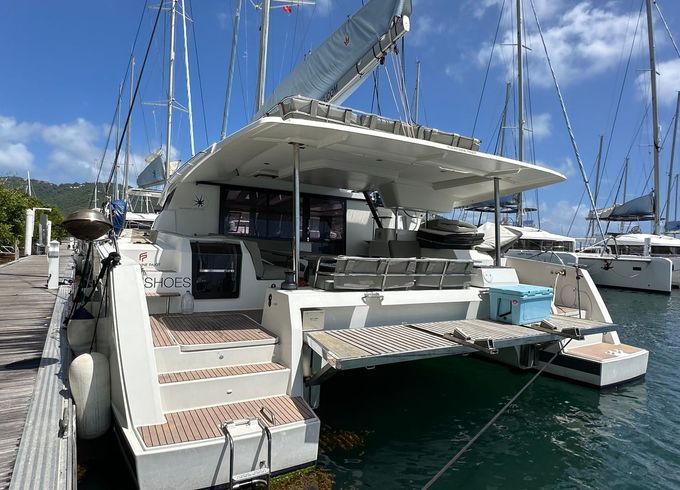 Fountaine Pajot Saona 47 No Shoes