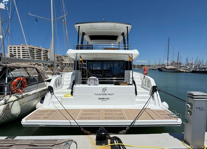 Fountaine Pajot MY6 Mamma Mia