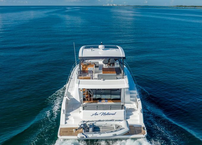 Fountaine Pajot MY 44 Au Natural