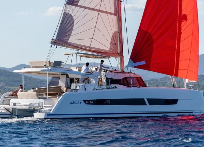 Fountaine Pajot FP44 Blue Argo