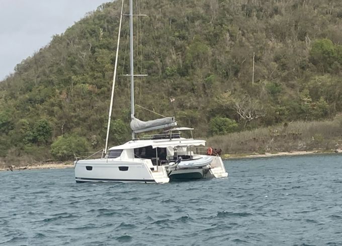 Fountaine Pajot Saba 50 Apres Ski