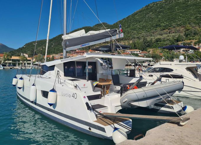 Fountaine Pajot Lucia 40 Lucia 69
