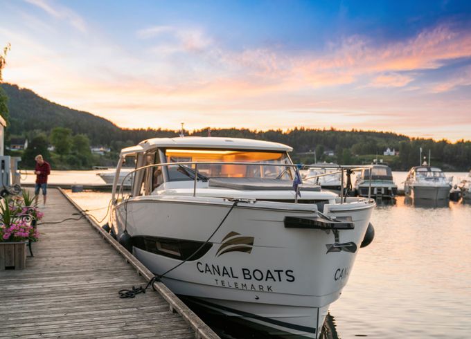 Greenline 39 Skien Electric yacht