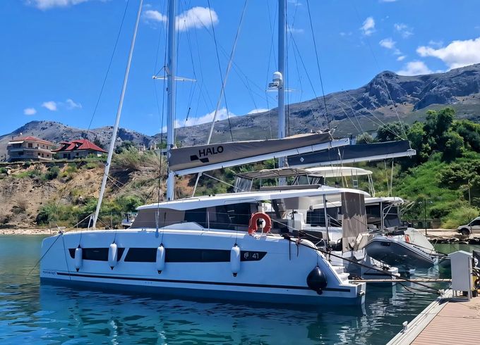 Fountaine Pajot New 41 Halo