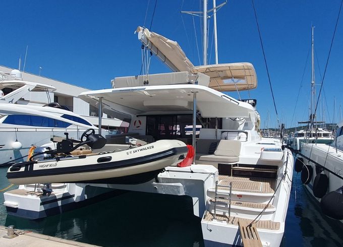 Fountaine Pajot New 44 Skywalker