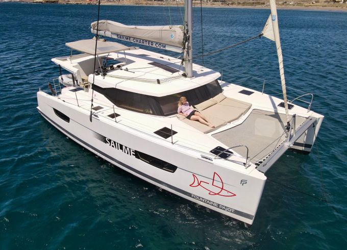 Fountaine Pajot Lucia 40 Aquila
