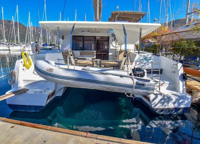 Fountaine Pajot Lucia 40 Sky Maria