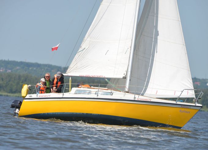 Granada 24 Rubinnen