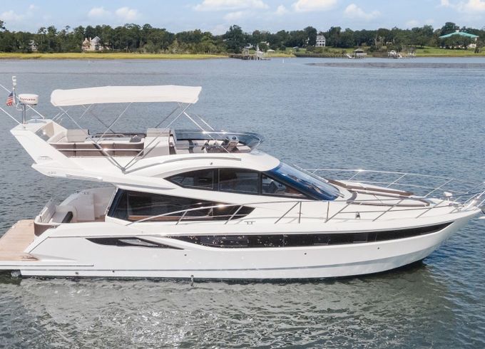 Galeon 420 Fly Endeavor