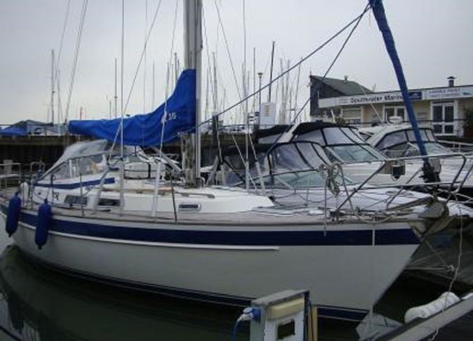Hallberg Rassy 36 Aeolus
