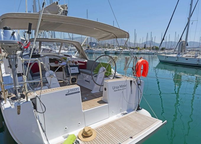 Hanse 345 Ursa Minor
