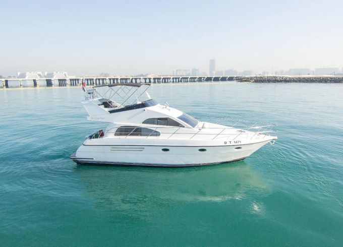 Gulf Craft Majesty 44 Elite 14