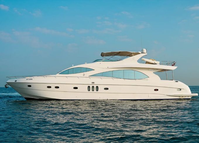 Gulf Craft Majesty 88 Hamdan 2
