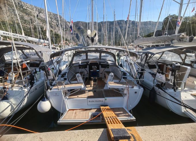 Hanse 388 Barcelona