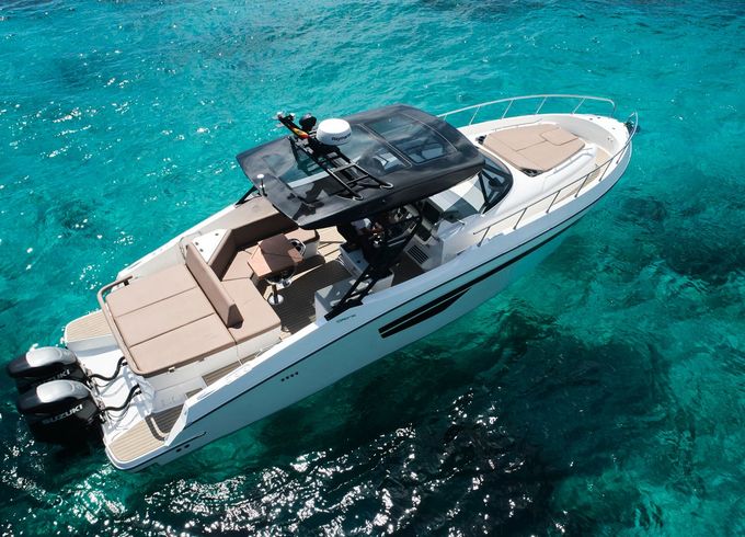 Gulf Craft Oryx 379 Santa Cruz