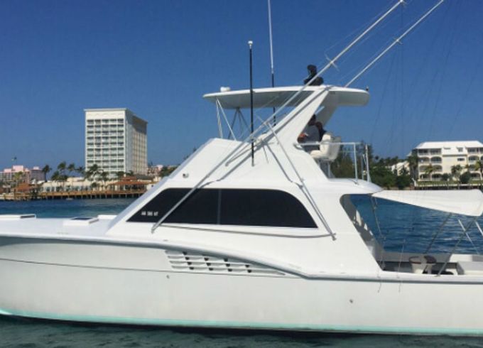 Hatteras 46 Inagua Salt