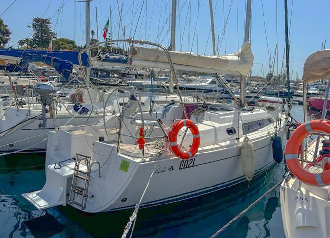 Hanse 320 Sicily