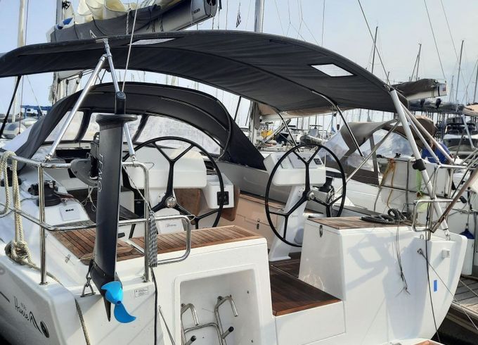 Hanse 458 Hydra