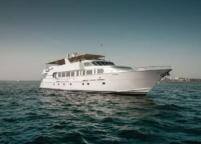 Hatteras 118 Poseidon