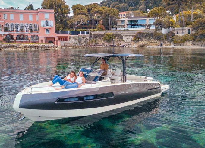 Invictus GT 280 Fetiche