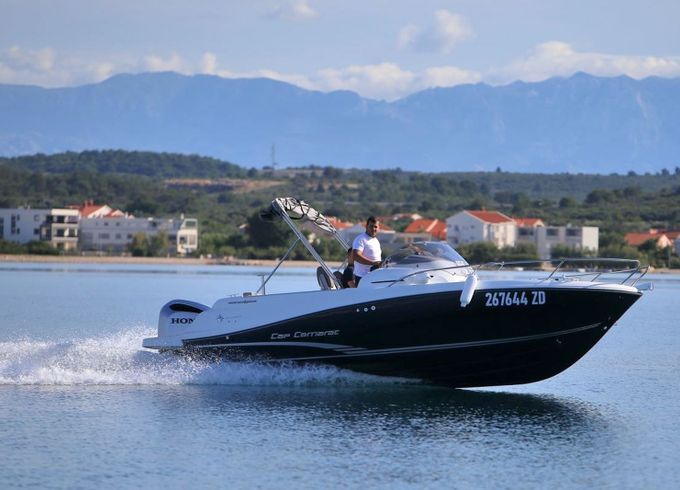 Jeanneau Cap Camarat 6.5 WA 21